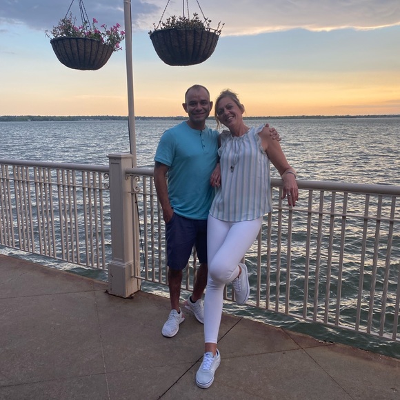 Meet your Posher, Michelle - Picture 4 of 4